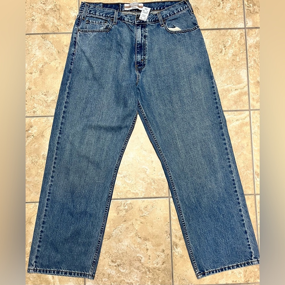 Levi Strauss Authentic Signature Famous Copper Riveted Loose fit Men's 36 x 32